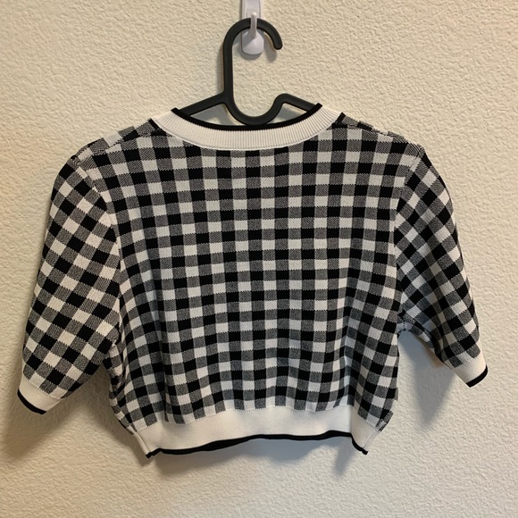 [New]Urban Revivo plaid knit cropped top - Picture 2 of 3